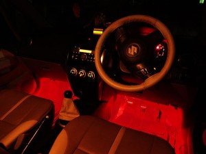 Тюнинг салона автомобиля своими руками с помощью светодиодной подсветки.
