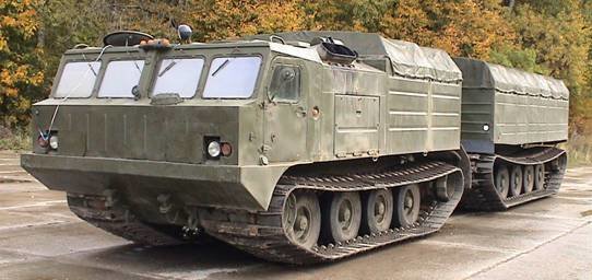 двухзвенный гусеничный транспортер семейства «Витязь» ДТ-10П (фото technomag.bmstu.ru)