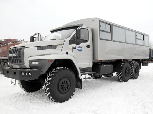 Вахтовый автобус «Урал NEXT» для Иркутска